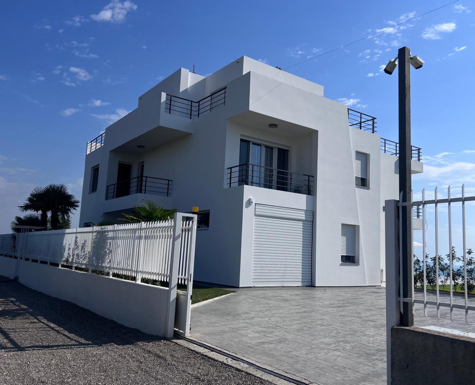 Villa Esmi Durres Kryemedhej Exterior photo