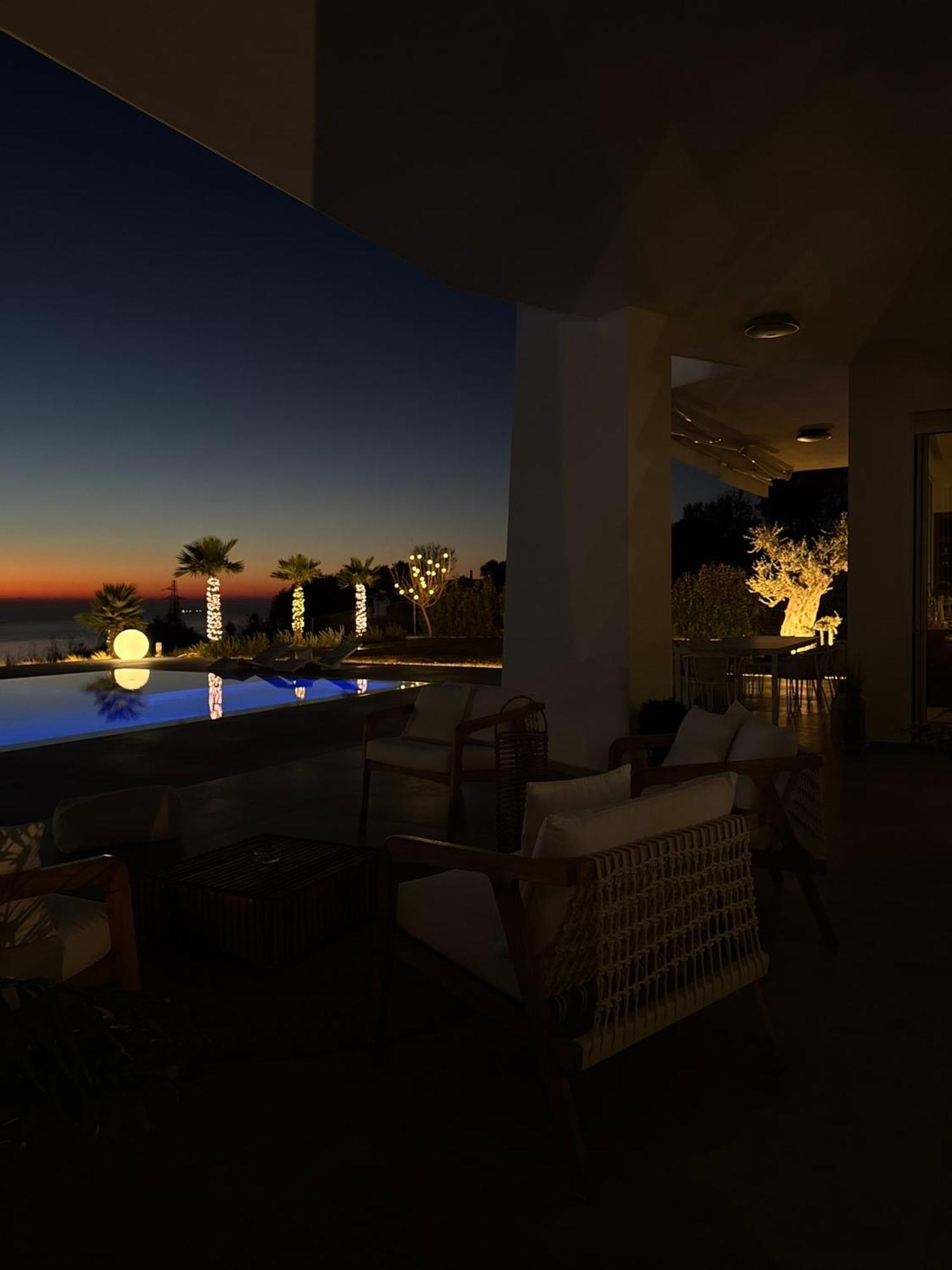 Villa Esmi Durres Kryemedhej Exterior photo